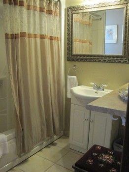 Colonial Charm Inn Charlottetown Zewnętrze zdjęcie